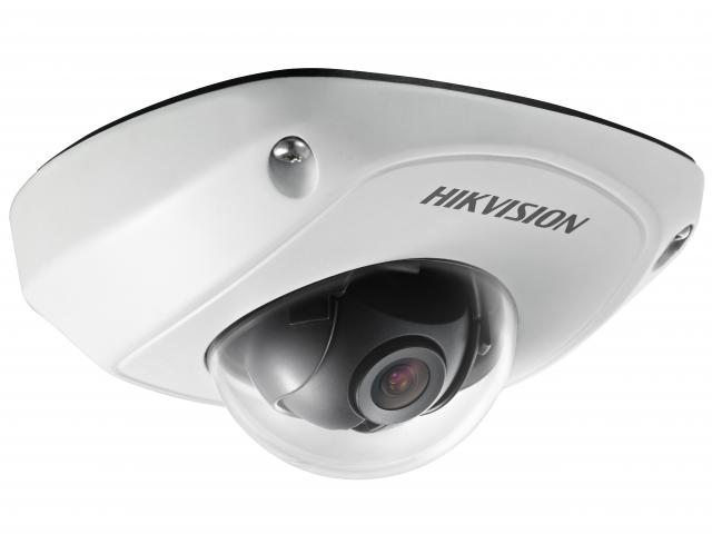 HikVision DS - 2CD6520D - IO (2.8mm) 2Мп уличная компактная IP - камера с ИК - подсветкой до 10м 1/3" Progressive Scan CMOS